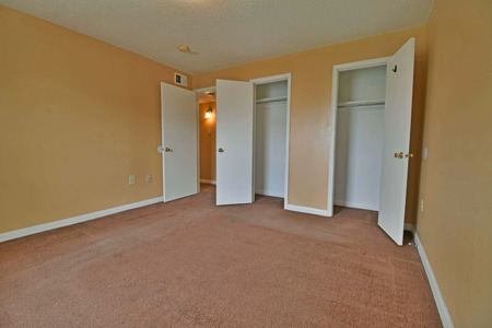 St-Theresa-Interior-bedroom-0800-1200w