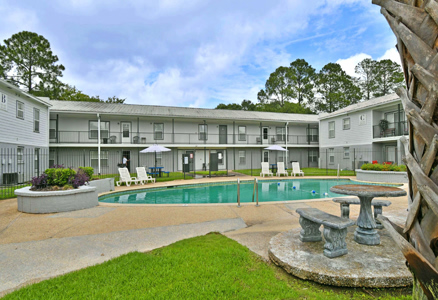 St-Theresa-b-pool-0808-1200w