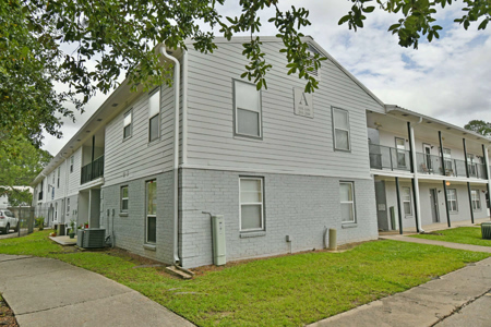 St-Theresa-exterior-0835-1200w